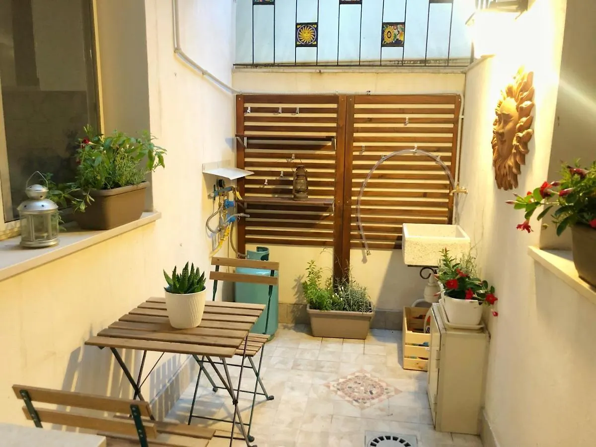 Apartment Alfonzetti-5 Min Walk To Central Train And Bus Station Katania Włochy