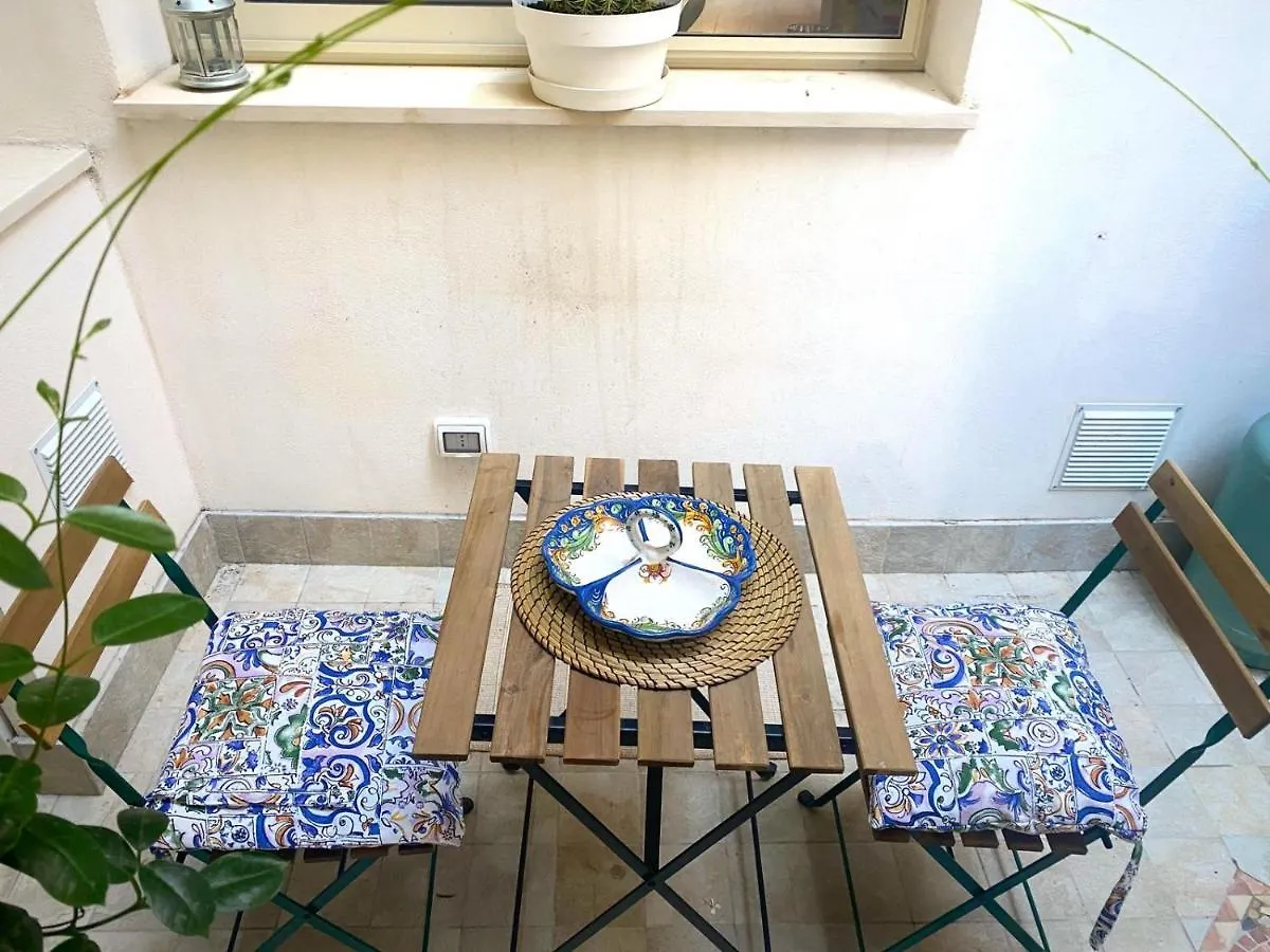 Apartment Alfonzetti-5 Min Walk To Central Train And Bus Station 카타니아